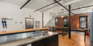 19 Stanhope Gallery 9