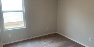 *COMING SOON* Comfortable Living with Open Kitchen & Fenced Yard! Gallery 12