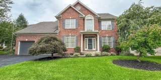 2242 W GREENLEAF Drive W 2242 W GREENLEAF Drive W Gallery 1