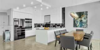 16500 Collins Ave Gallery 20