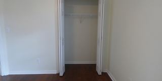 LOVELY HOME in Hamburg; Renovated, Garage, Many Upgrades! Gallery 31