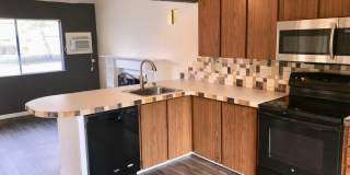 Brookshore Apartments Gallery 22