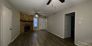 Remodeled 3 bedroom house close to everything on north side!! Gallery 4