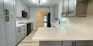 3/2/2 in Jensen Park Estates - with a bonus room! Gallery 8