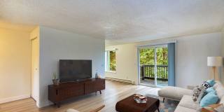 The Woodmark Apartments Gallery 10