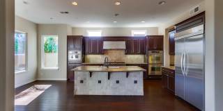 Beautiful 4 bedroom, 4.5 bathroom Home in the Varadero Community Gallery 25
