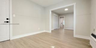 1836 Dewey St Gallery 2