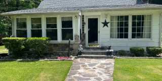 860 Burnt Meadow Rd Gallery 1