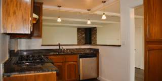 Beautiful 3 Bedroom and 2 Bathroom Home Gallery 8