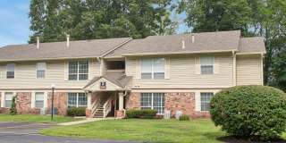 Village Green Gallery 16