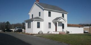 1147 S GOVERNORS Avenue Gallery 2
