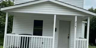 2BR, 1BA SFH - Downtown Lynchburg 2BR, 1BA SFH - Downtown Lynchburg Gallery 1