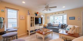 219 3rd Avenue Gallery 11