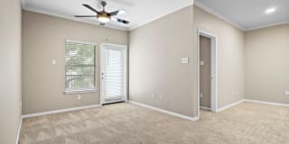 Artisan Apartments & Shops Gallery 51