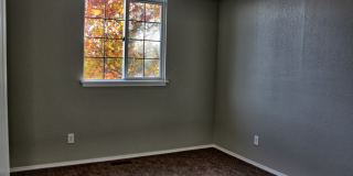 4 bed 3 bath Stonegate home across from park Gallery 14