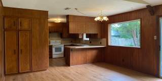 3 BEDROOM IN BELTON Gallery 8