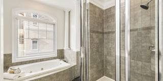 802 Clifton Heights Lane NE Gallery 24