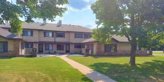 5365 Orleans Ln N Gallery 1