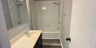 4 bedroom/1 bath/detached storage building Gallery 14