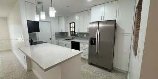 11959 SW 39th Ter Gallery 1