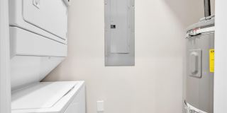 195 Romney Street Gallery 6