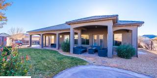 Stunning 2 Bedroom Fully Furnished Home. Community Pool & Mini Golf! Gallery 72