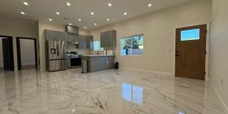 5822 Denny Ave Gallery 1