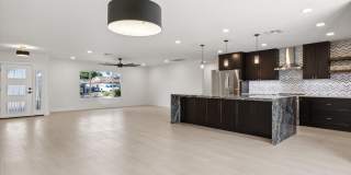 8719 E Columbus Avenue Gallery 8