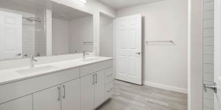 Archstone Fremont Center Gallery 37