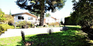 Must see!!! Updated Rambler on Glencoe Community Gallery 18