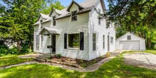 Spacious 3 Bed/2 Bath Home for Rent in Newton! Coming Available in mid-July! Gallery 1