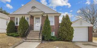 196 Wardlaw Avenue Gallery 1