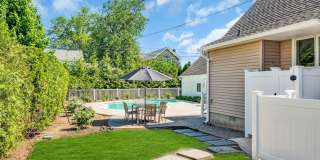 409 Trenton Boulevard Gallery 41