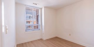 The Veridian Gallery 27