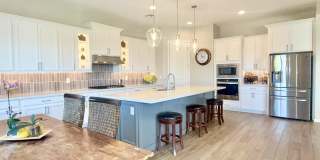 17979 W HAZELWOOD Street Gallery 13