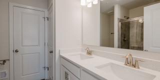 Newly Constructed 3 Bed/3.5 Bath townhome, available now! Gallery 13