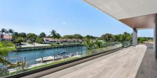 493 Holiday Dr #0 HALLANDALE BEACH, FL 33009 Gallery 36