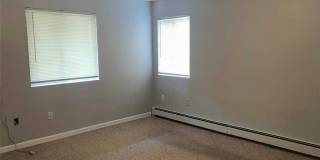 558 Lincoln Boulevard Gallery 4