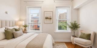 SEPTEMBER 10 Large FAIRMOUNT TOWNHOUSE - private patio Gallery 14