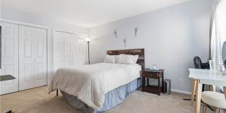 351 Pender Court Gallery 21