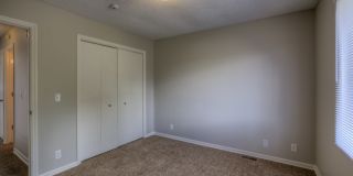Convenient location! Side Split in Western Omaha. Gallery 5