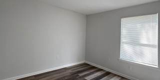 2400 Goodwin Avenue - Building 2 Gallery 9