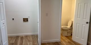 615 East Bain Street Gallery 7