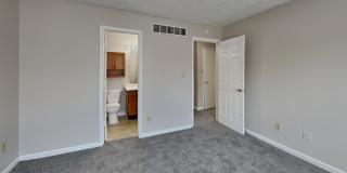 3235 Keystone Lakes Way Gallery 10