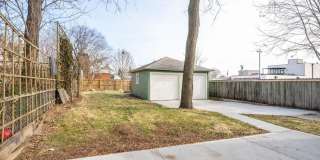 4216 Brownway Avenue Gallery 38