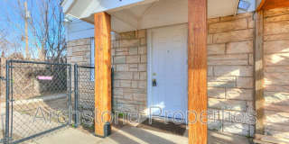1233 North Grand Boulevard Gallery 1