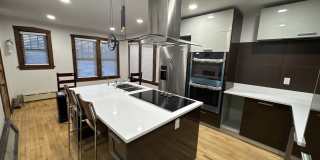 2437 W North Shore Avenue Gallery 6