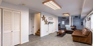 7902 Harmon Gallery 18