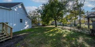 3222 Travis Street Gallery 37