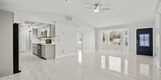 2010 SW Burlington Street Gallery 6